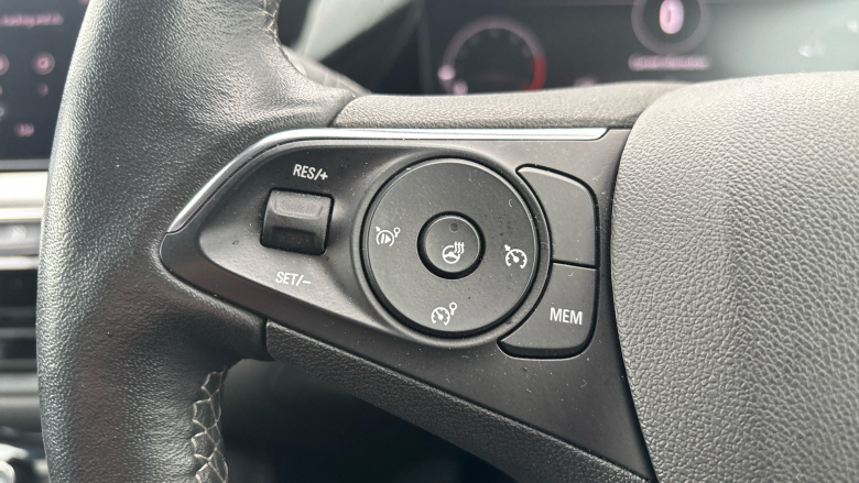 Vauxhall Grandland 1.2 Turbo Ultimate 5dr Petrol Hatchback